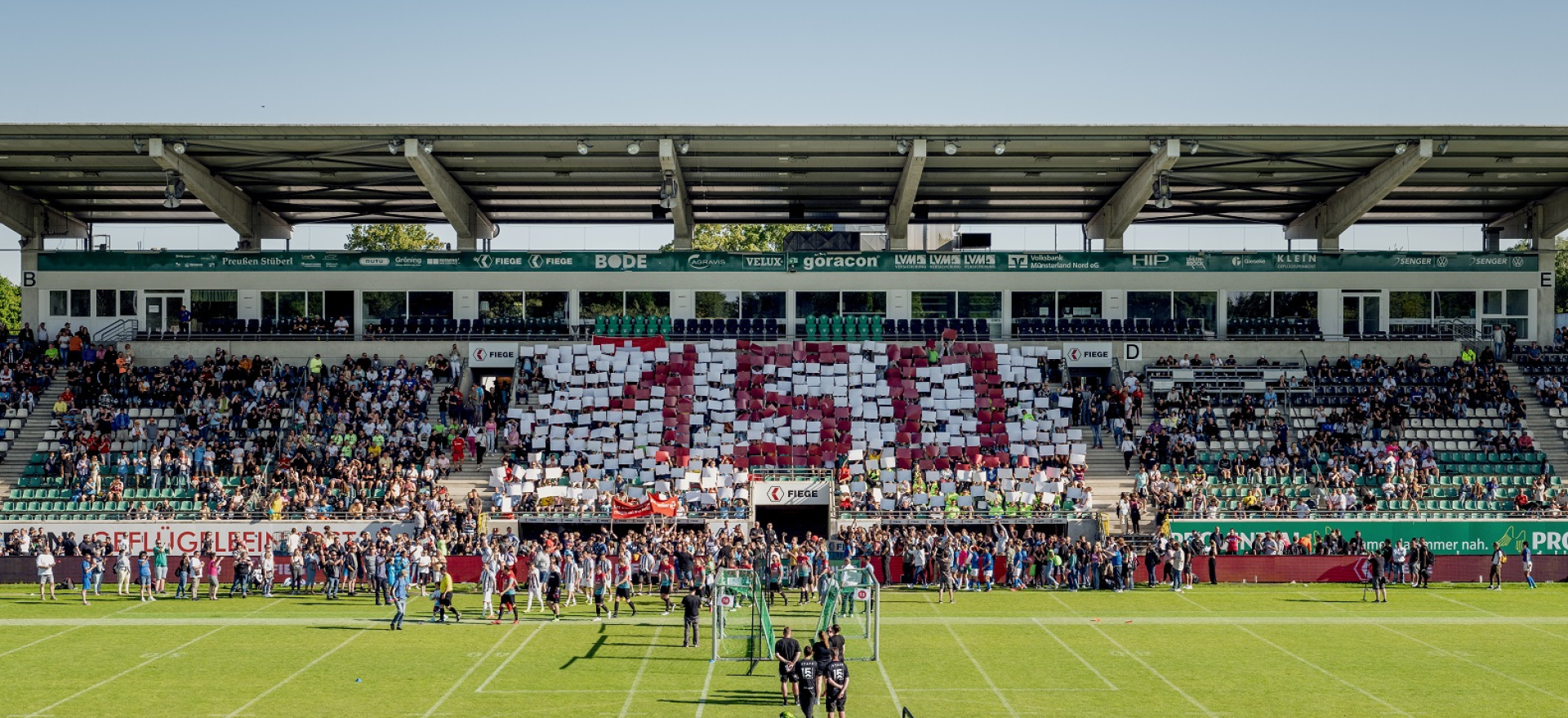 150-Jahre-Fan-Choreo beim FIEGE Soccer Cup